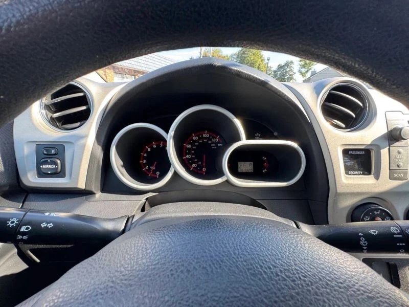 2009 Toyota Matrix 2nd Gen - Image 9 of 12