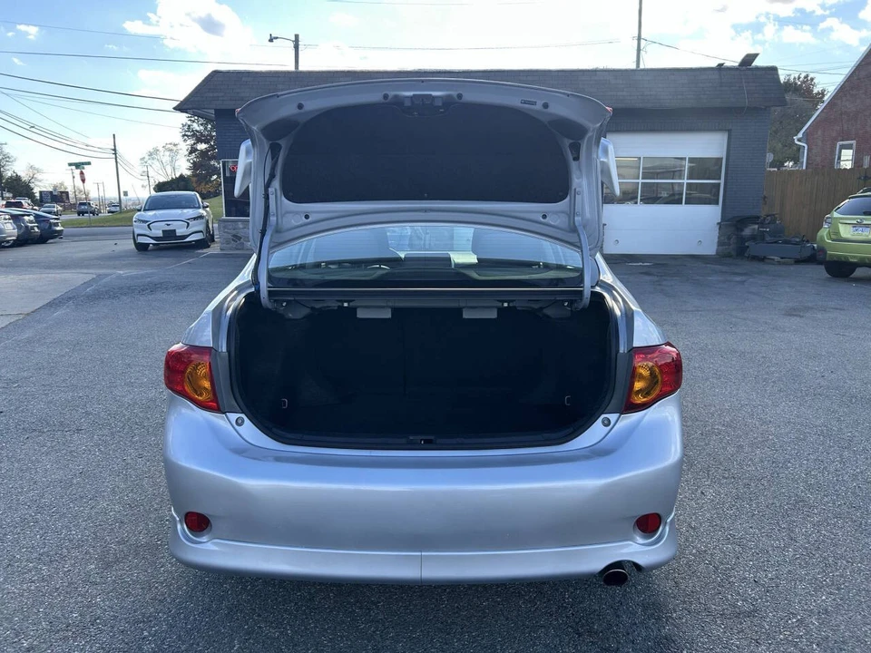 2009 Toyota Corolla 10th Gen - Image 16 of 21