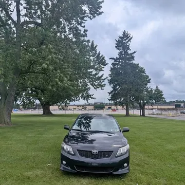 2009 Toyota Corolla S Sedan 4D