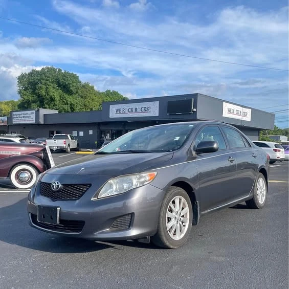 2009 Toyota Corolla 10th Gen - Image 1 of 1