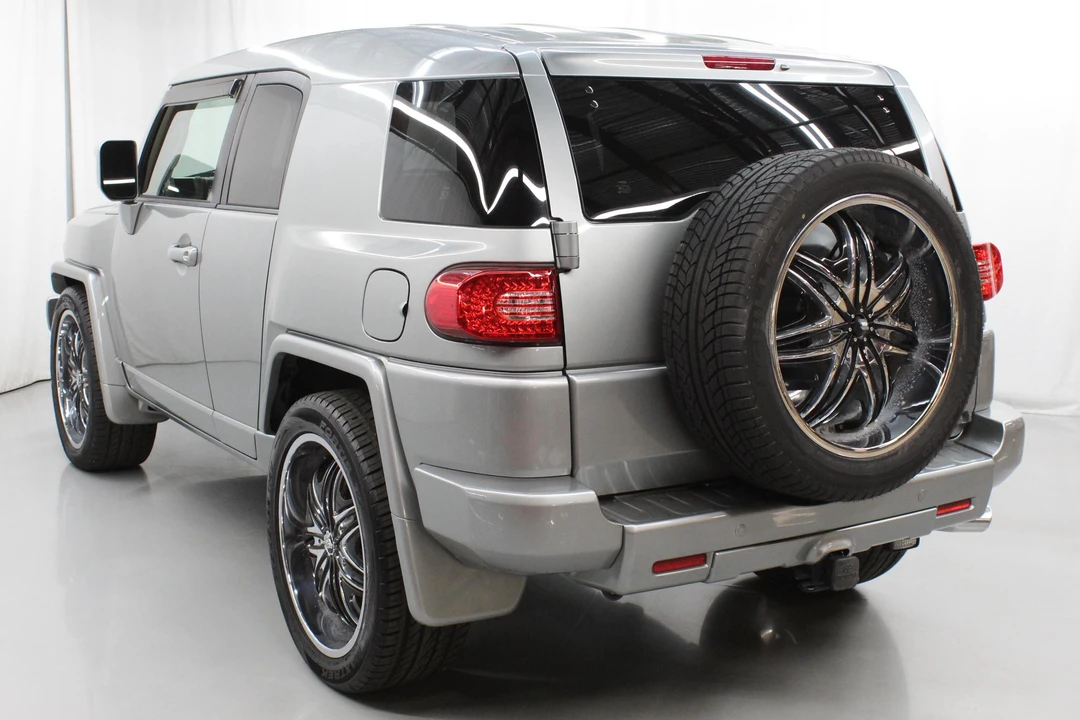 2009 Toyota FJ Cruiser - Image 4 of 5