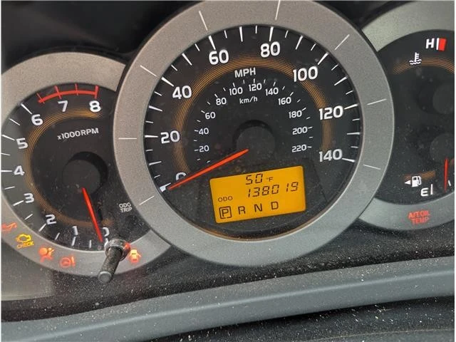 2009 Toyota Highlander - Image 10 of 11
