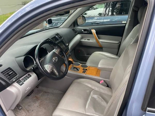 2009 Toyota Highlander - Image 12 of 14