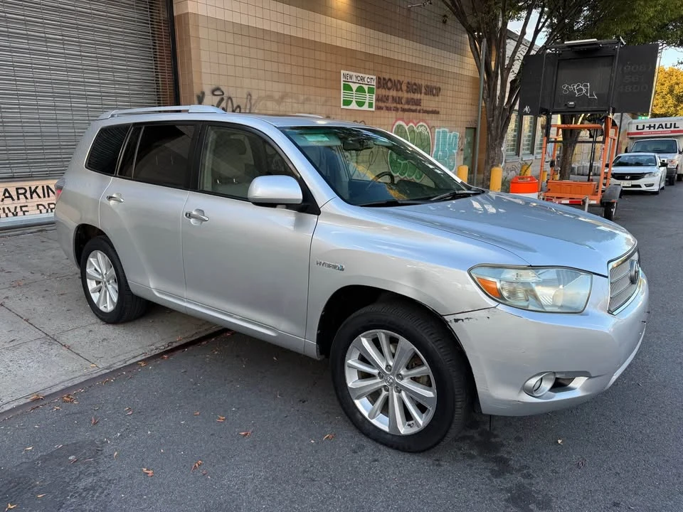 2009 Toyota Highlander - Image 3 of 11