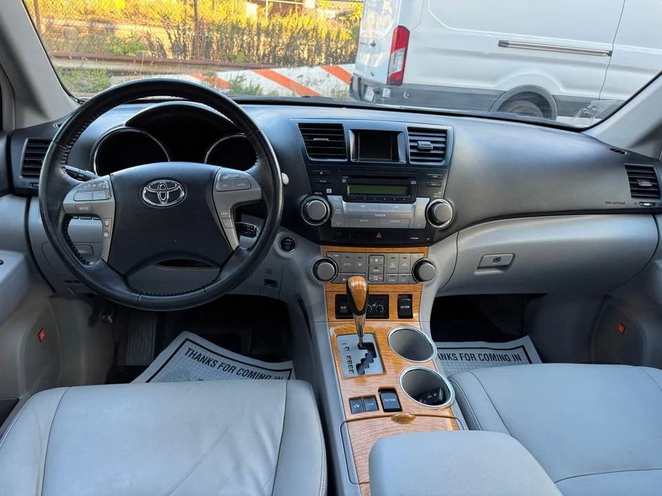 2009 Toyota Highlander - Image 11 of 11
