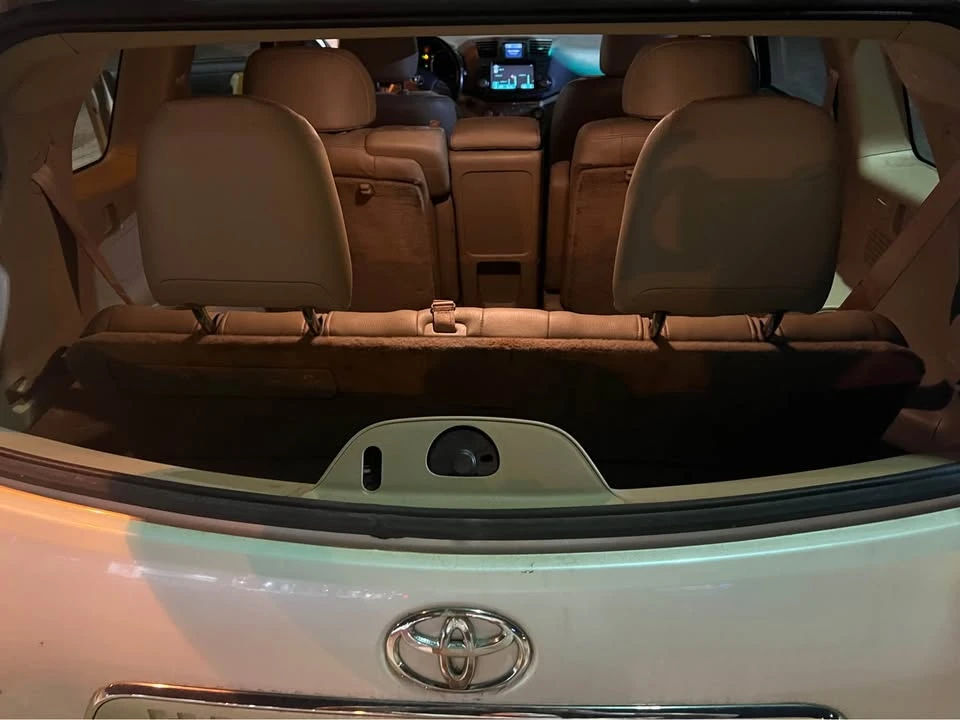 2009 Toyota Highlander - Image 5 of 9