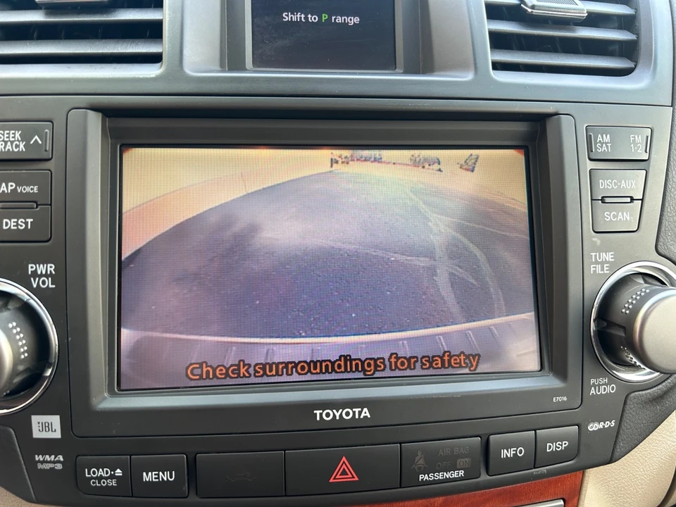 2009 Toyota Highlander - Image 20 of 21