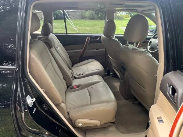 2009 Toyota Highlander - Image 15 of 21