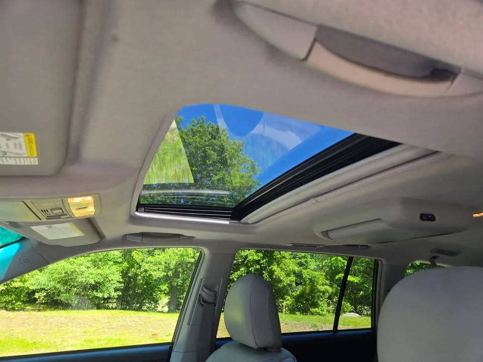 2009 Toyota Highlander - Image 9 of 20