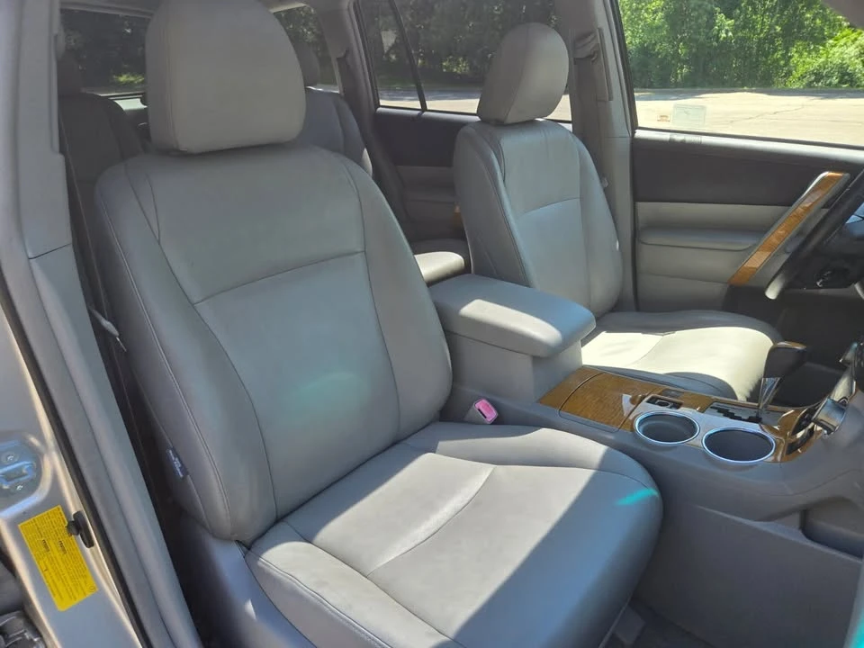 2009 Toyota Highlander - Image 15 of 20