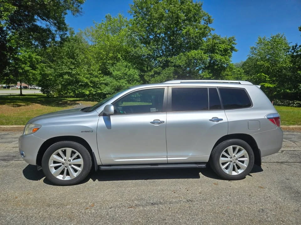 2009 Toyota Highlander - Image 2 of 20