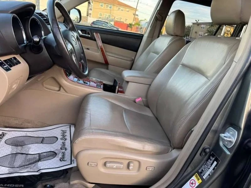 2009 Toyota Highlander - Image 12 of 12