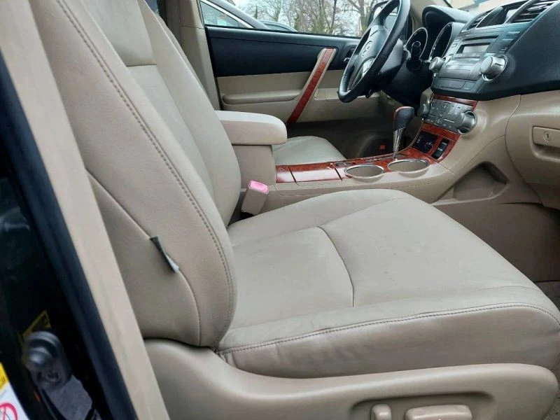 2009 Toyota Highlander - Image 7 of 12