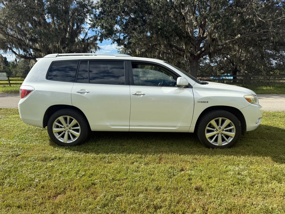2009 Toyota Highlander - Image 4 of 19