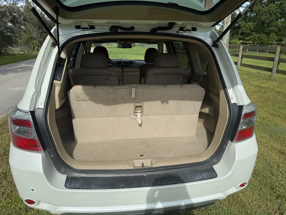 2009 Toyota Highlander - Image 10 of 19