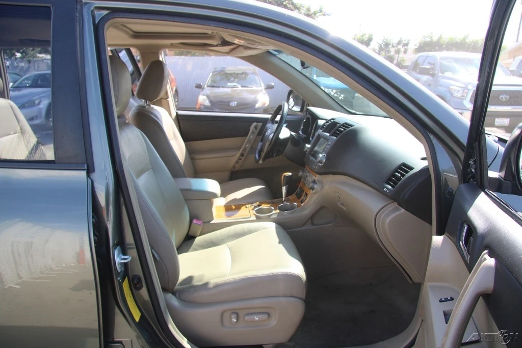 2009 Toyota Highlander - Image 21 of 21