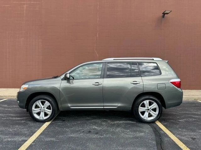 2009 Toyota Highlander - Image 9 of 21