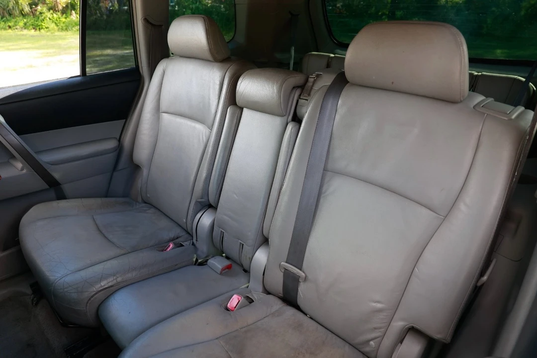 2009 Toyota Highlander - Image 8 of 21