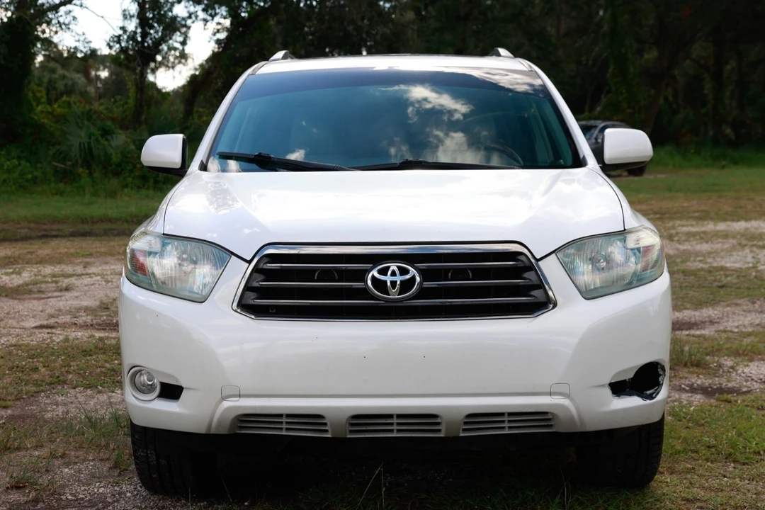 2009 Toyota Highlander - Image 17 of 21