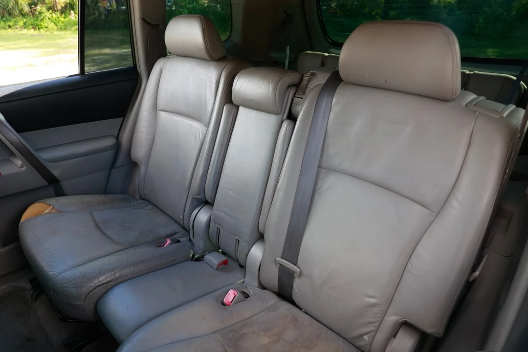 2009 Toyota Highlander - Image 8 of 12