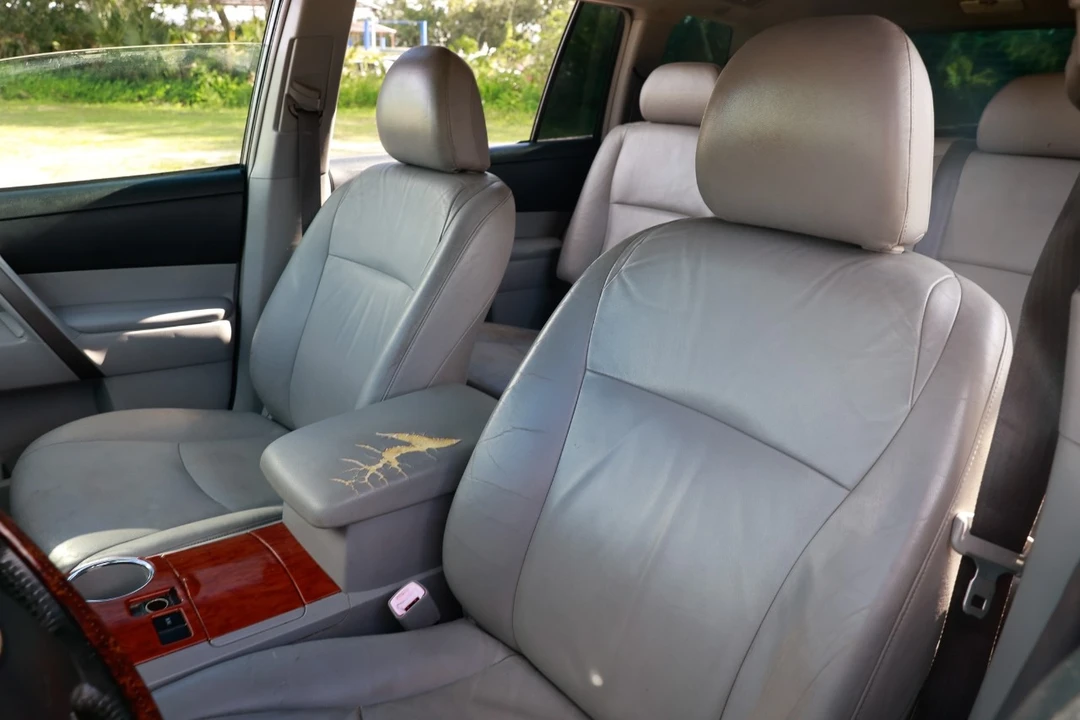 2009 Toyota Highlander - Image 6 of 12