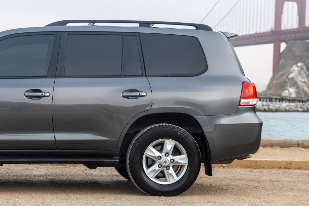 2009 Toyota J200 Land Cruiser - Image 12 of 31