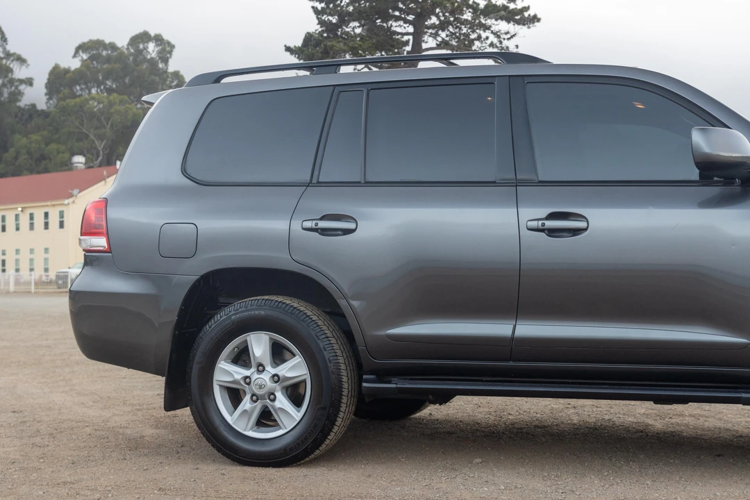 2009 Toyota J200 Land Cruiser - Image 14 of 31