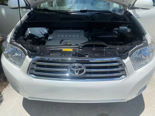2009 Toyota Highlander - Image 18 of 21