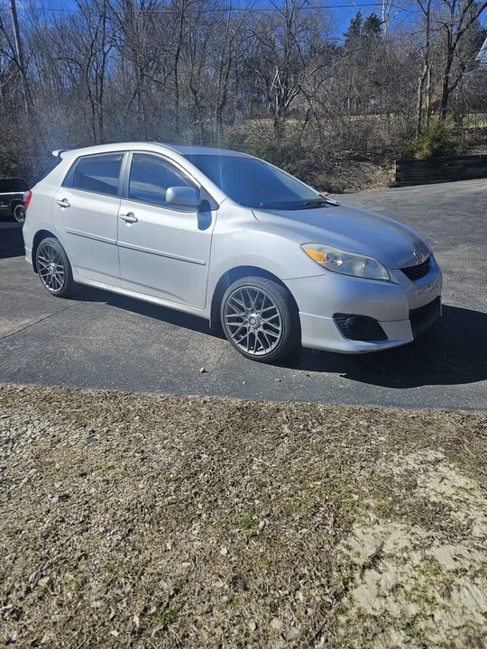 2009 Toyota Matrix 2nd Gen - Image 2 of 7