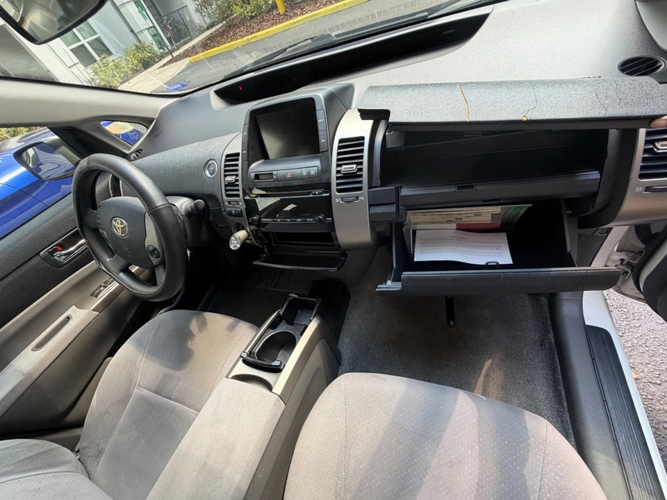 2009 Toyota Prius 2nd Gen - Image 14 of 20