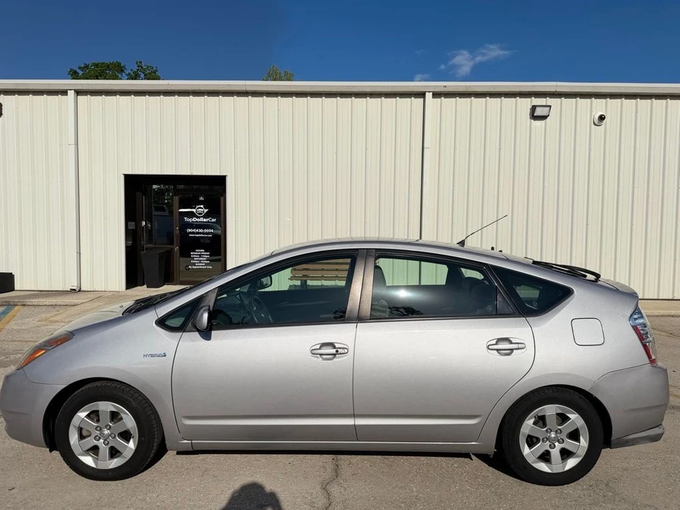 2009 Toyota Prius 2nd Gen - Image 2 of 21