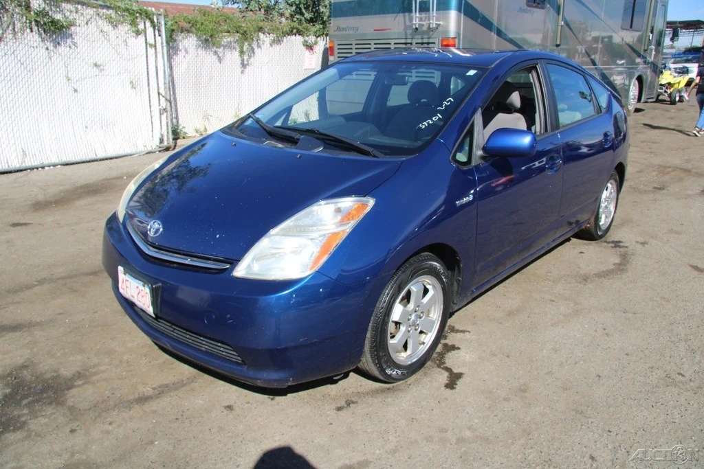 2009 Toyota Prius 2nd Gen - Image 2 of 21