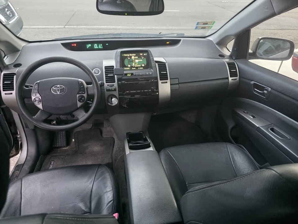 2009 Toyota Prius 2nd Gen - Image 7 of 11