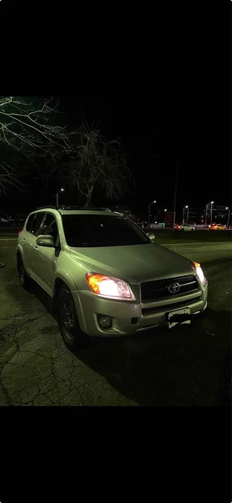 2009 Toyota RAV4 3rd Gen - Image 2 of 8