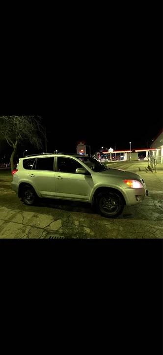 2009 Toyota RAV4 3rd Gen - Image 4 of 8