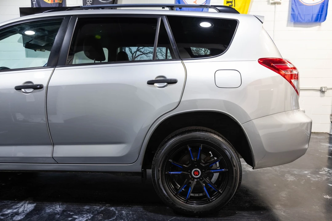 2009 Toyota RAV4 3rd Gen - Image 7 of 12