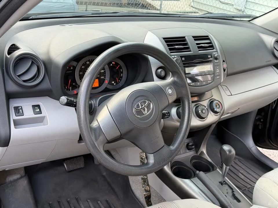 2009 Toyota RAV4 3rd Gen - Image 10 of 20