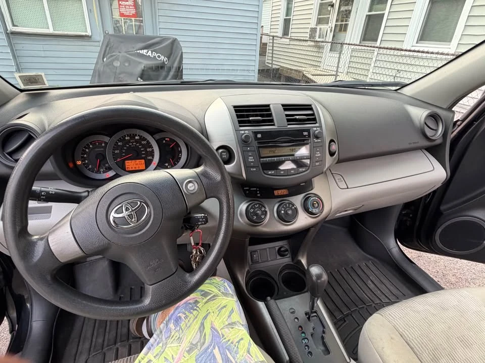 2009 Toyota RAV4 3rd Gen - Image 14 of 20