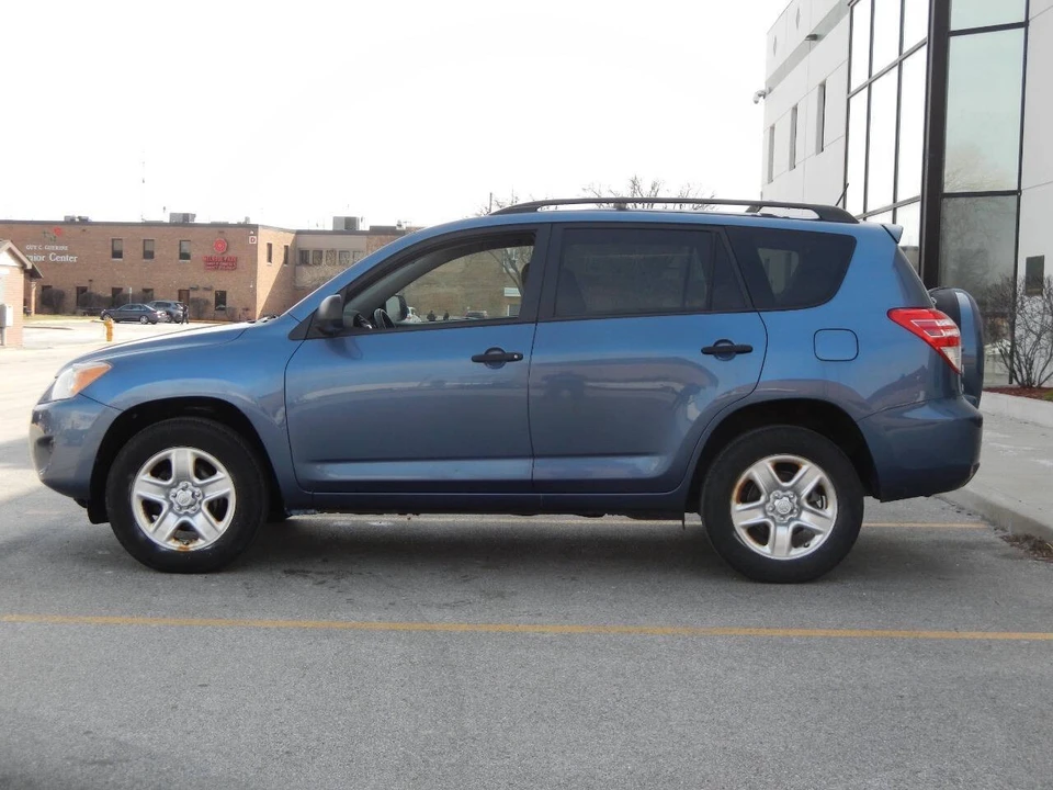 2009 Toyota RAV4 3rd Gen - Image 10 of 21