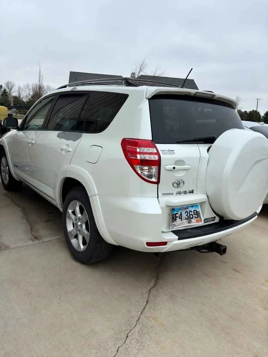 2009 Toyota RAV4 3rd Gen - Image 9 of 9
