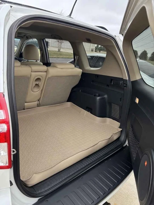 2009 Toyota RAV4 3rd Gen - Image 6 of 9