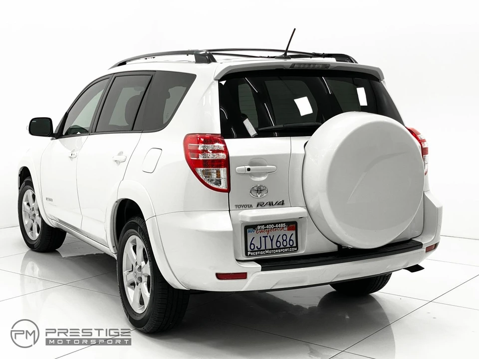 2009 Toyota RAV4 3rd Gen - Image 4 of 21