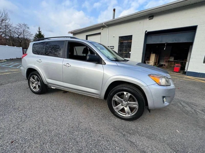 2009 Toyota RAV4 3rd Gen - Image 5 of 12