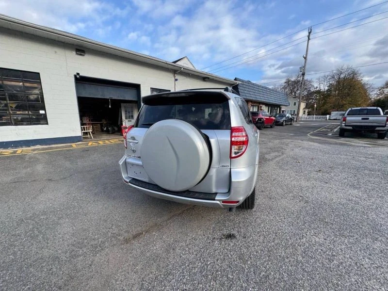 2009 Toyota RAV4 3rd Gen - Image 10 of 12