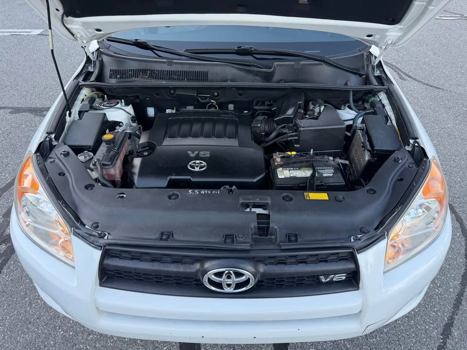 2009 Toyota RAV4 3rd Gen - Image 17 of 20