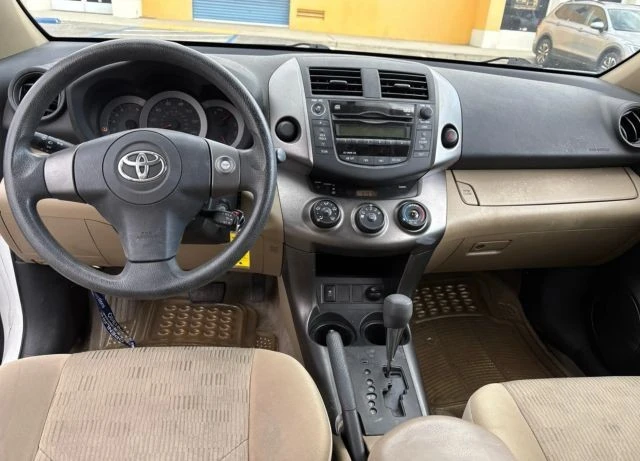 2009 Toyota RAV4 3rd Gen - Image 8 of 14