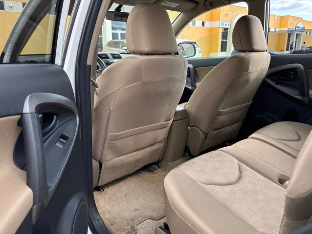 2009 Toyota RAV4 3rd Gen - Image 12 of 14