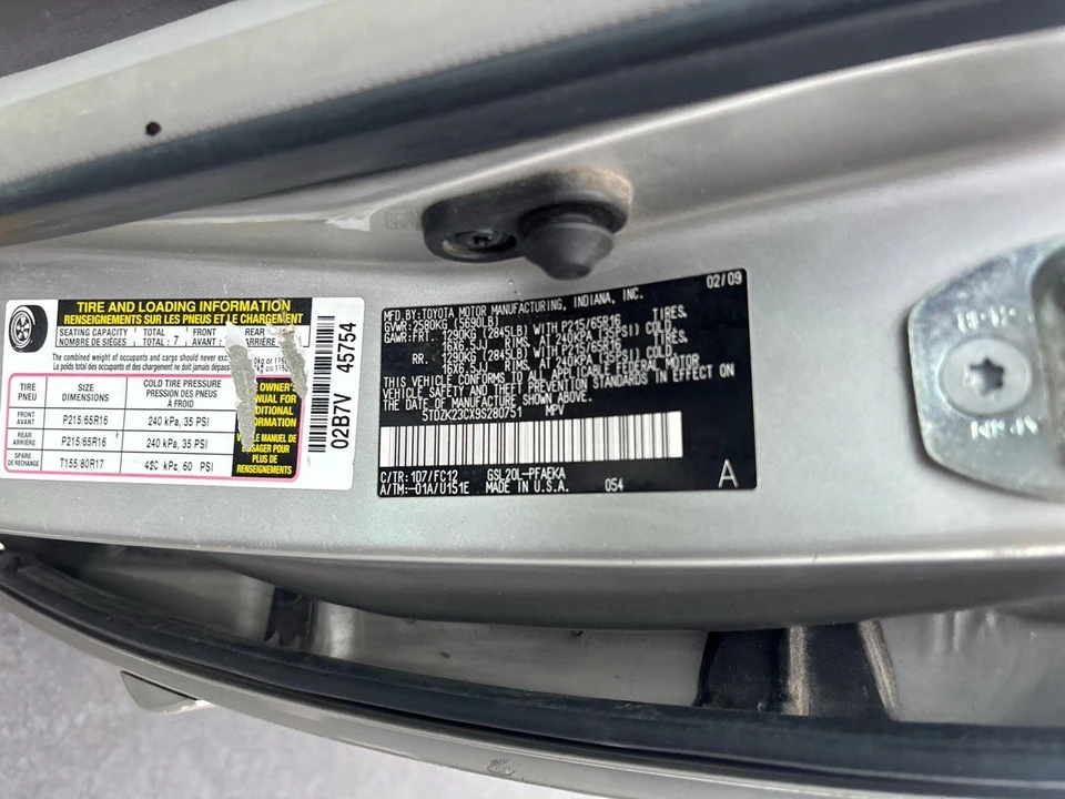 2009 Toyota Sienna 2nd Gen - Image 5 of 17