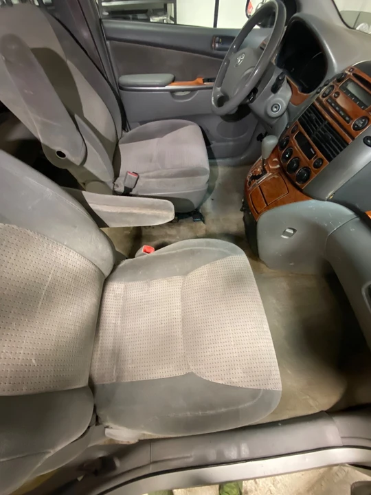 2009 Toyota Sienna 2nd Gen - Image 13 of 17