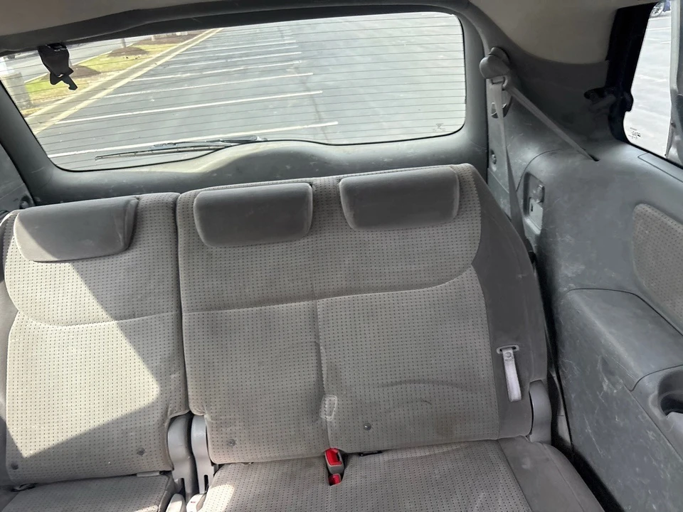 2009 Toyota Sienna 2nd Gen - Image 9 of 17